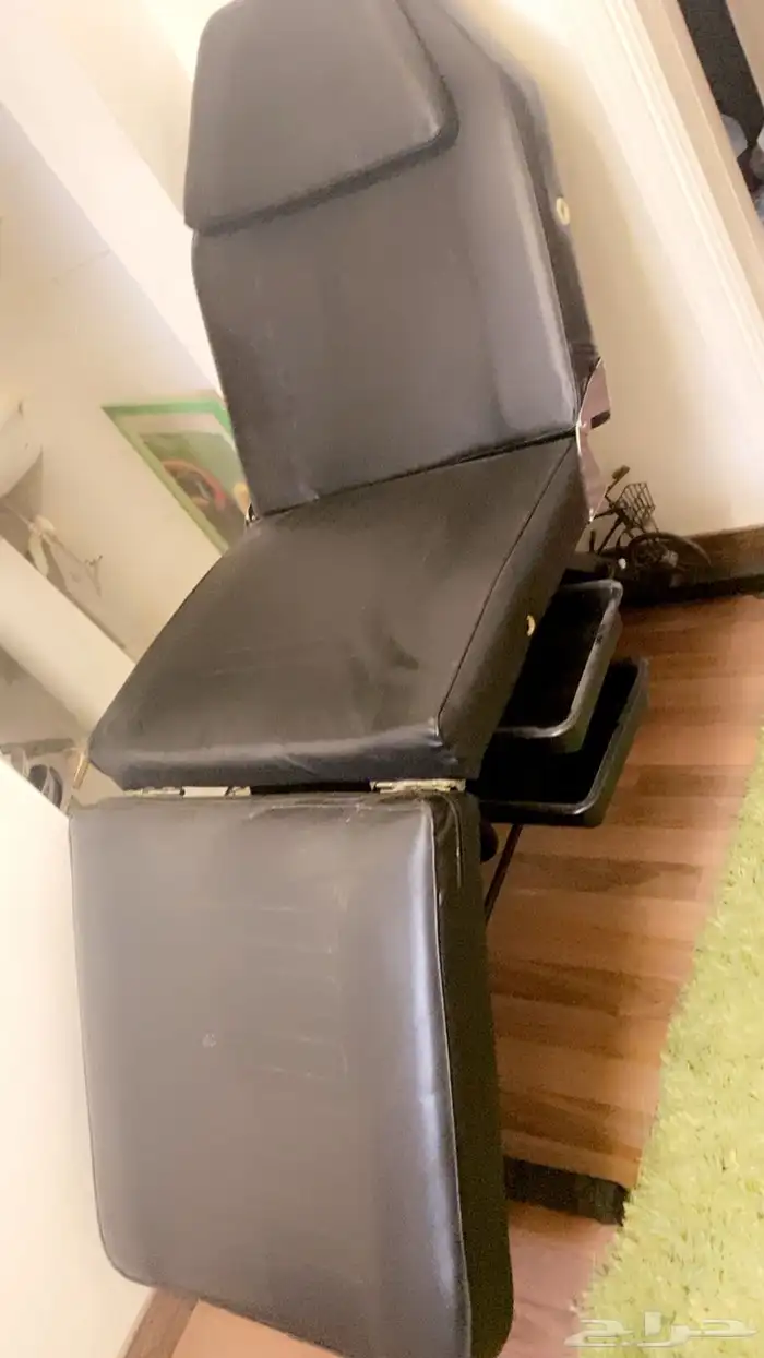 كنب حرف L كبير الون اخضركرسى مساج اومكياج استخدام عدة مرات 1