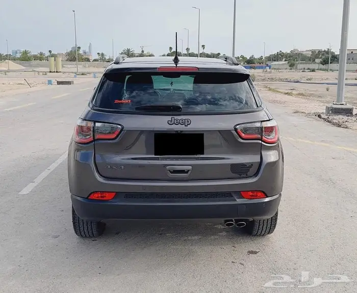 جيب كومباس فئة الإصدار 80 3