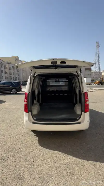 باص هيونداي H1 ستاريكس 2021 5