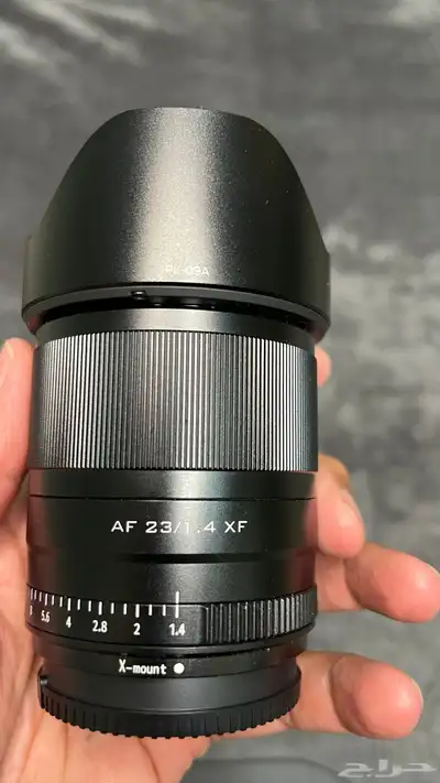 عدسة viltrox 23mm 9