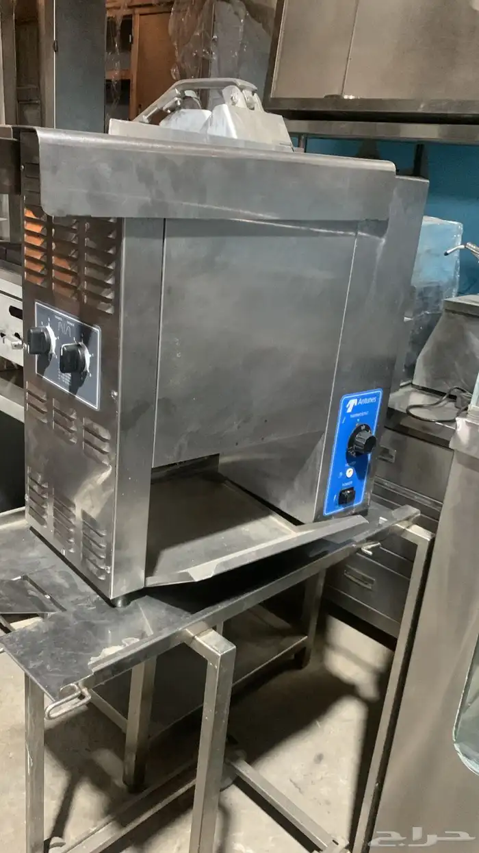 معدات مطاعم ومقاهي مستخدمة نظيفة جدا 3