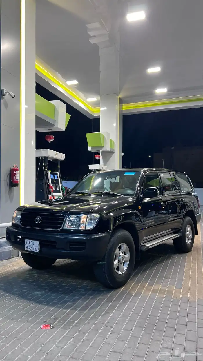 لاندكروزر2000 اسود GX 0