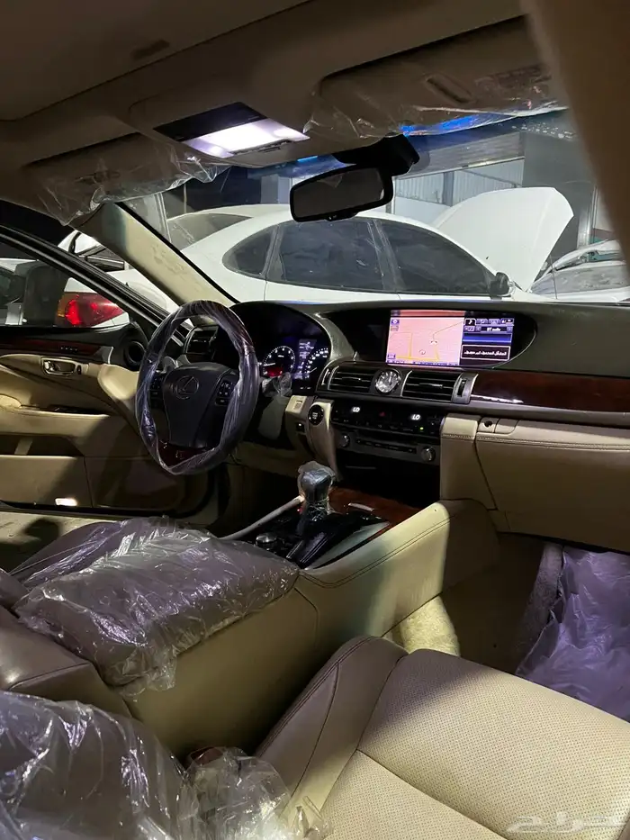 لكزس LS 460 موديل 2013 2