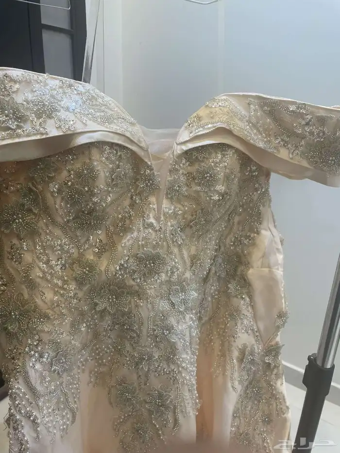 فستان للبيع مقاس XL التواصل واتس فقط 2