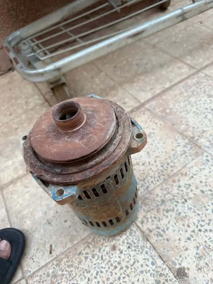 للبيع كبوت تشارجر وصدمات خلفيه وامامي وحديد متفرق 20