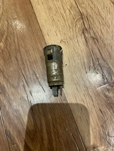 للبيع قطع اولدزموبيل موديل 84 24