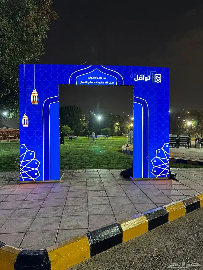 شاشات للايجار عملاقه B2 ايضاءات سماعات تراسات مسرح 7