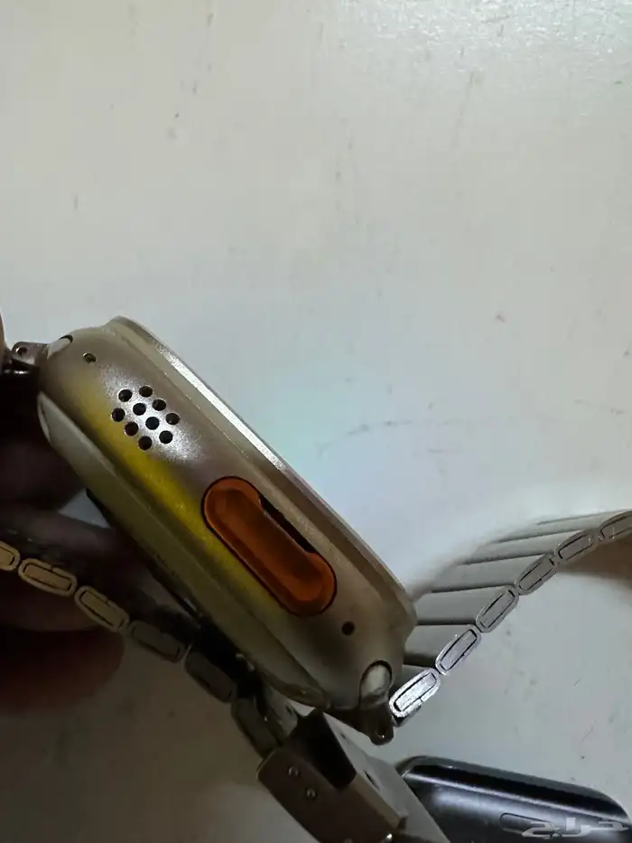 ساعات الأولىX8 ULTRA والثانية ابل الجيل3 3