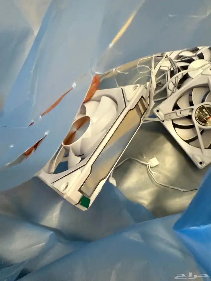 مرواح 3 حبات للبي سي جديده مستخدمه اقل من شهر 1