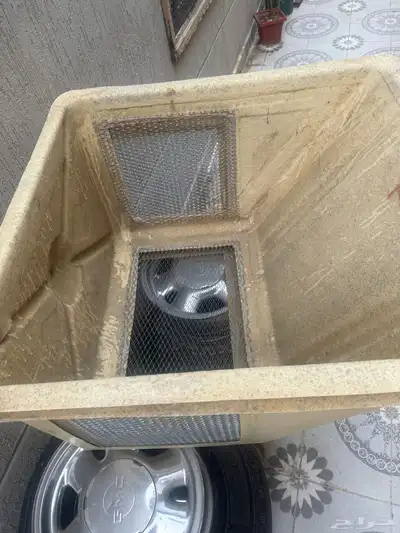 اغطيه مكيفات فيبر واحد جديد والثاني استخدمته فتره 1