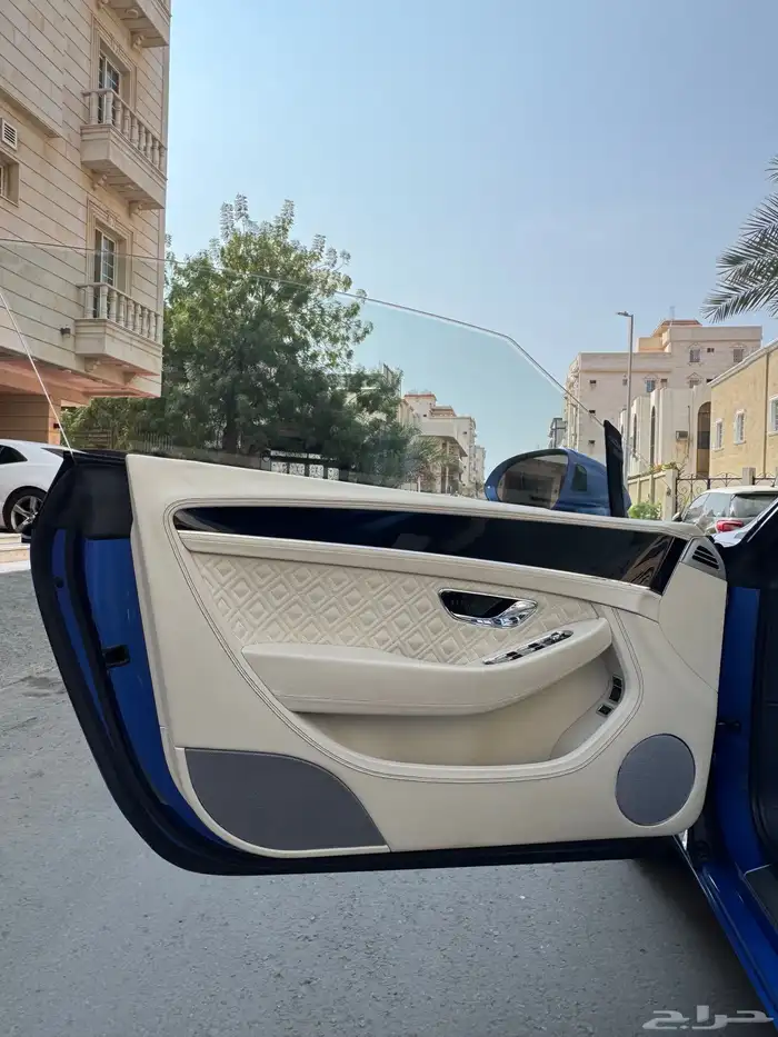 بنتلي GT 2021 5