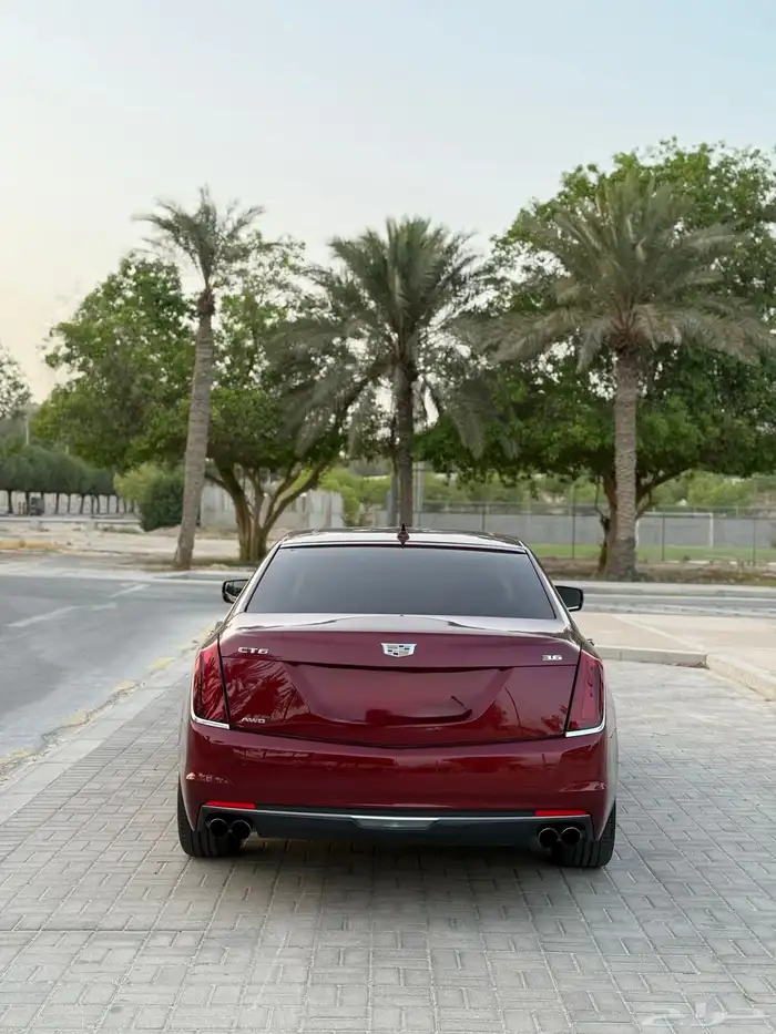 كاديلاك ct6 لاكجوري بريميوم 4