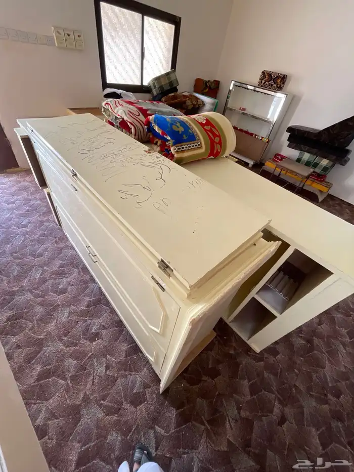 غرف نوم مستخدمة   مكيفات   دروج مطبخ 2