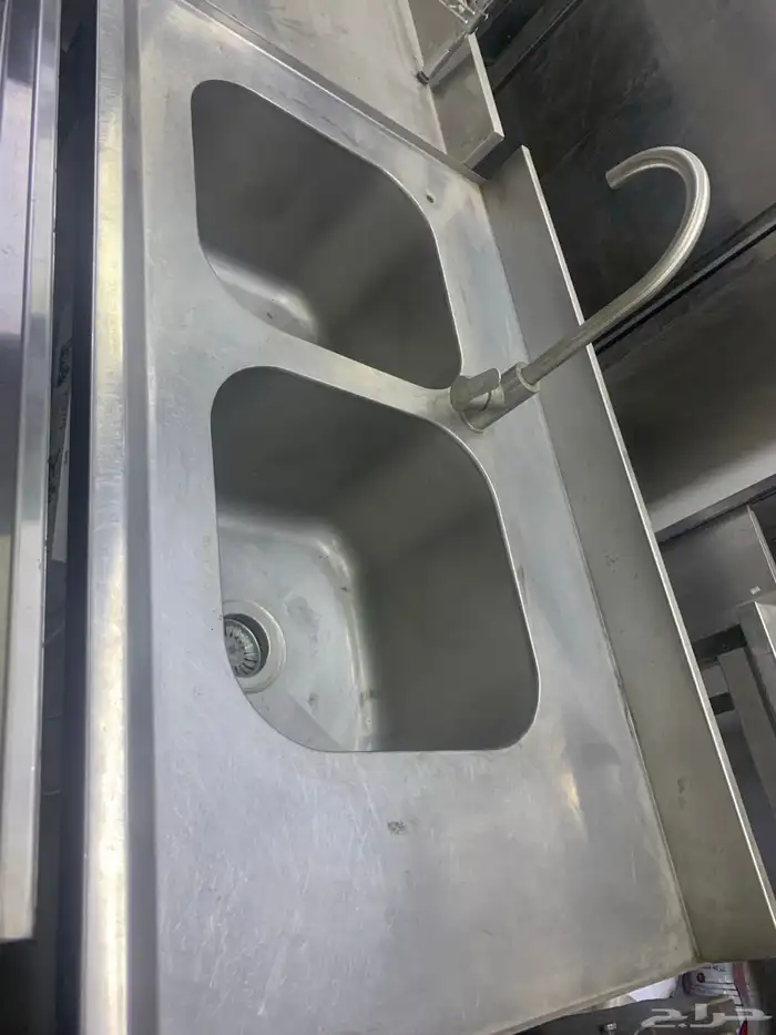 معدات مطاعم ومقاهي مستخدمة نظيفة جدا 12