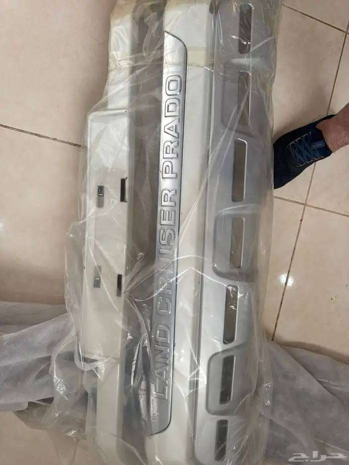 دعاميه سيارة جيب برادو اصليه 2022 للبيع 1