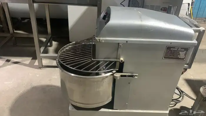 معدات مطاعم ومقاهي مستخدمة نظيفة جدا 32