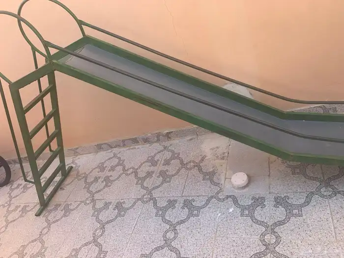 زحليقه موجوده عندنا مانستخدمها و ممتازه 0