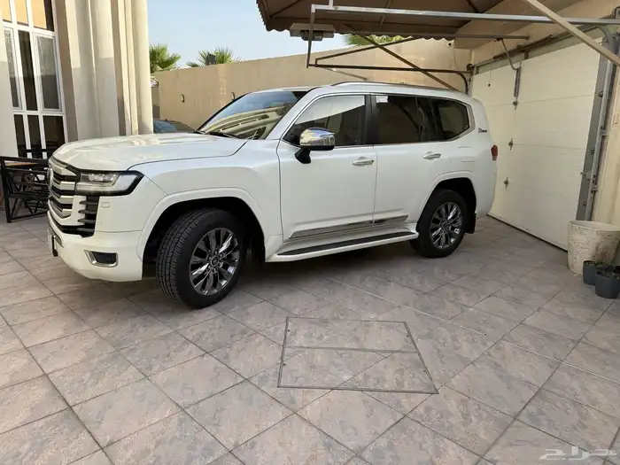 لاندكروزر في اكس 2022 سعودي(تم البيع ) 13