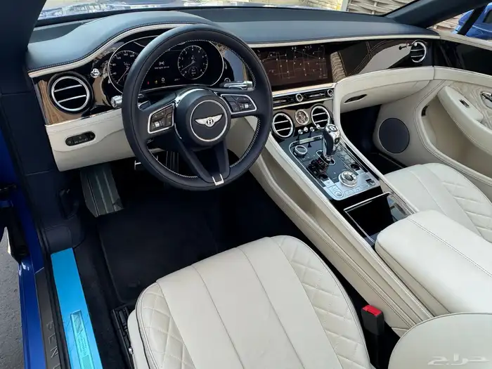 بنتلي GT 2021 7