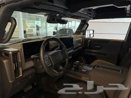 2024 GMC HUMMER EV SUV 8