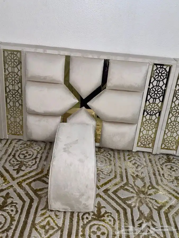 مجلس للبيع 2