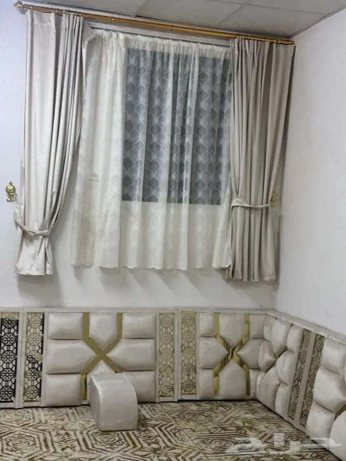 مجلس للبيع 0