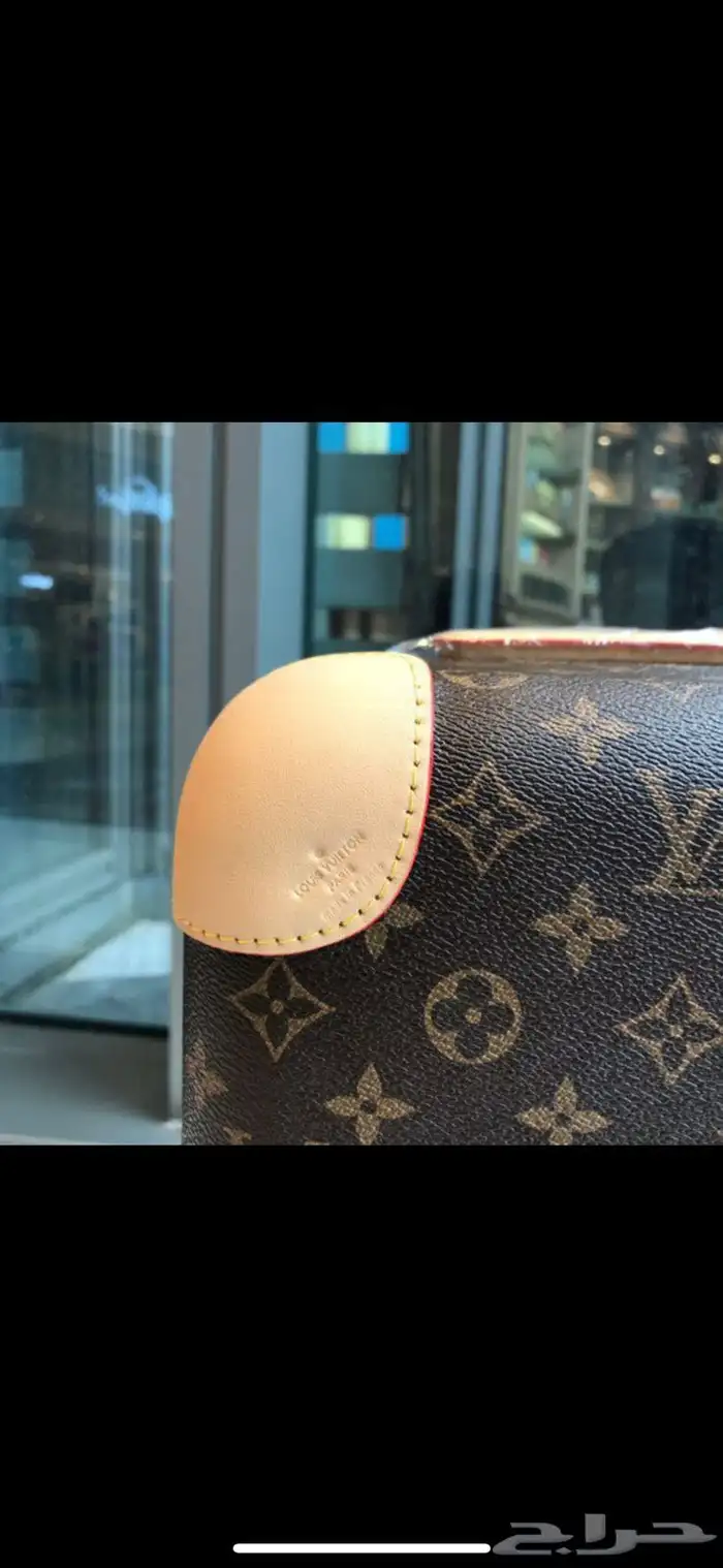 شنط Lv ماستر 4