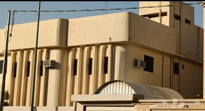 للبيع أو الإيجار فيلا درج داخلي بمحافظة المجمعة 2