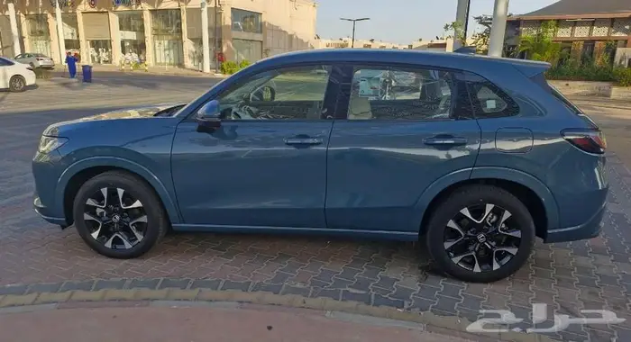 هوندا ZRV فل كامل EX 2023 2