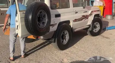 للبيع بوالين مع جنوط بسعر رخيص 0