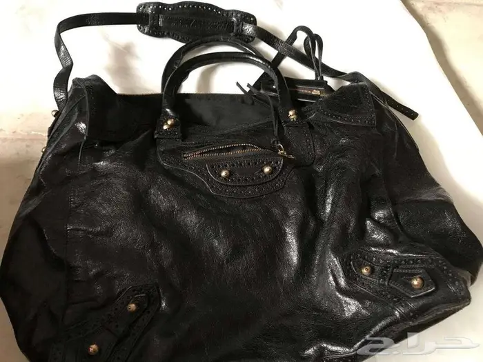 شنطه نسائيه مستخدمه Women s bag 0