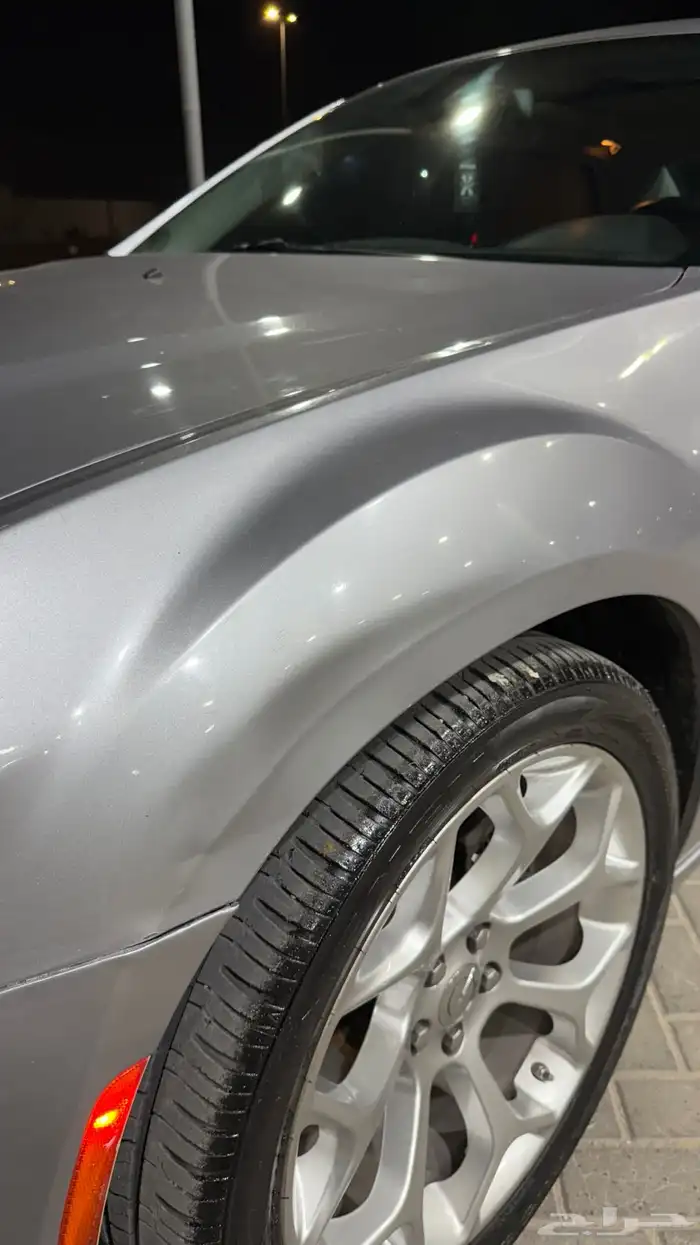 كرايزلر للبيع C300 V6 25