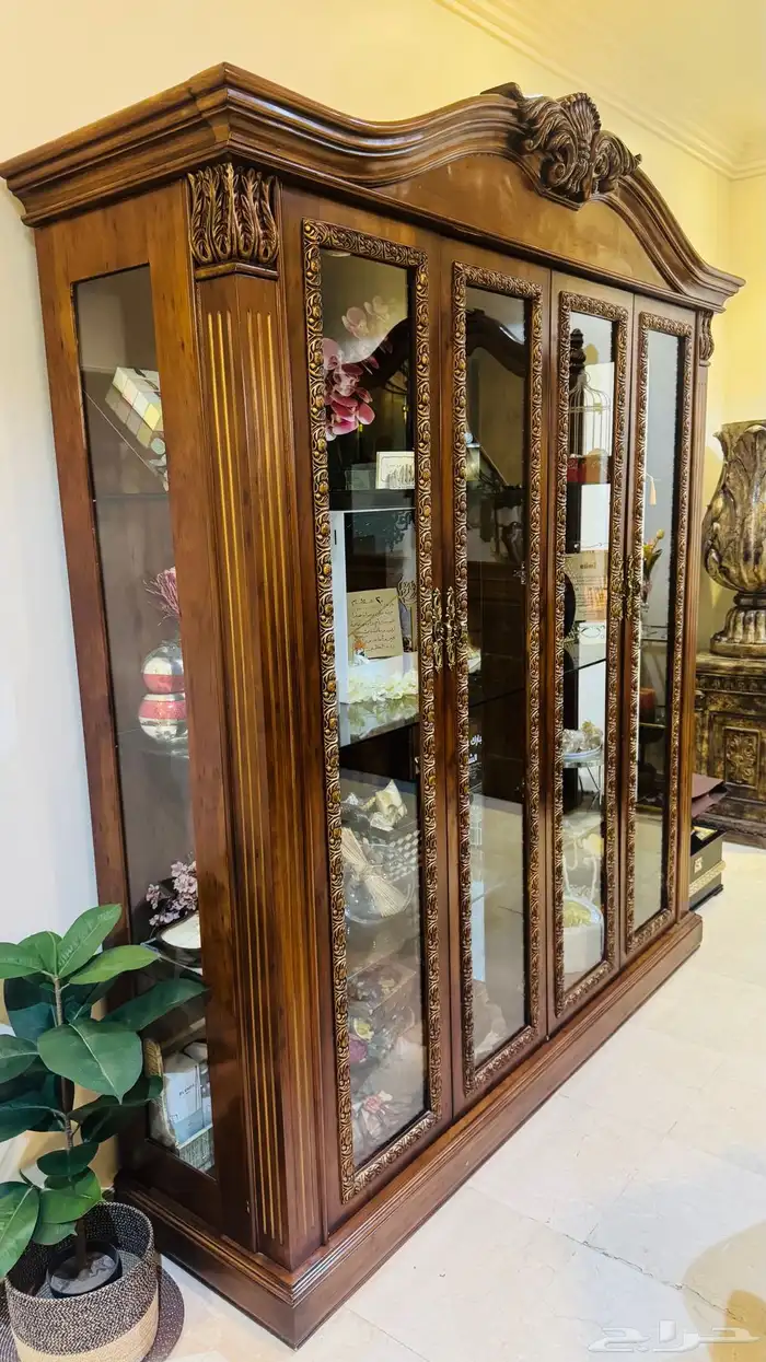 طقم كنب   طاولة طعام 8