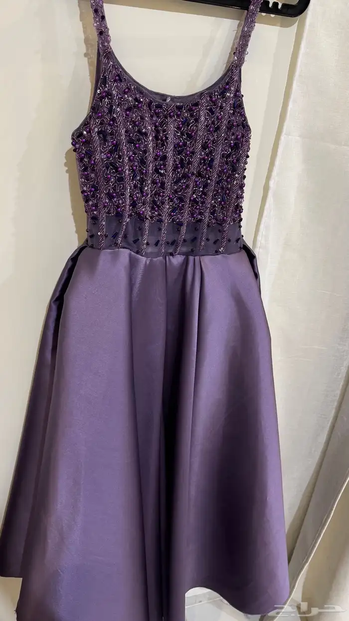 فستان جديد للبيع اخذته لزواج اختي لبسته مره وحده المقاس s-m 2