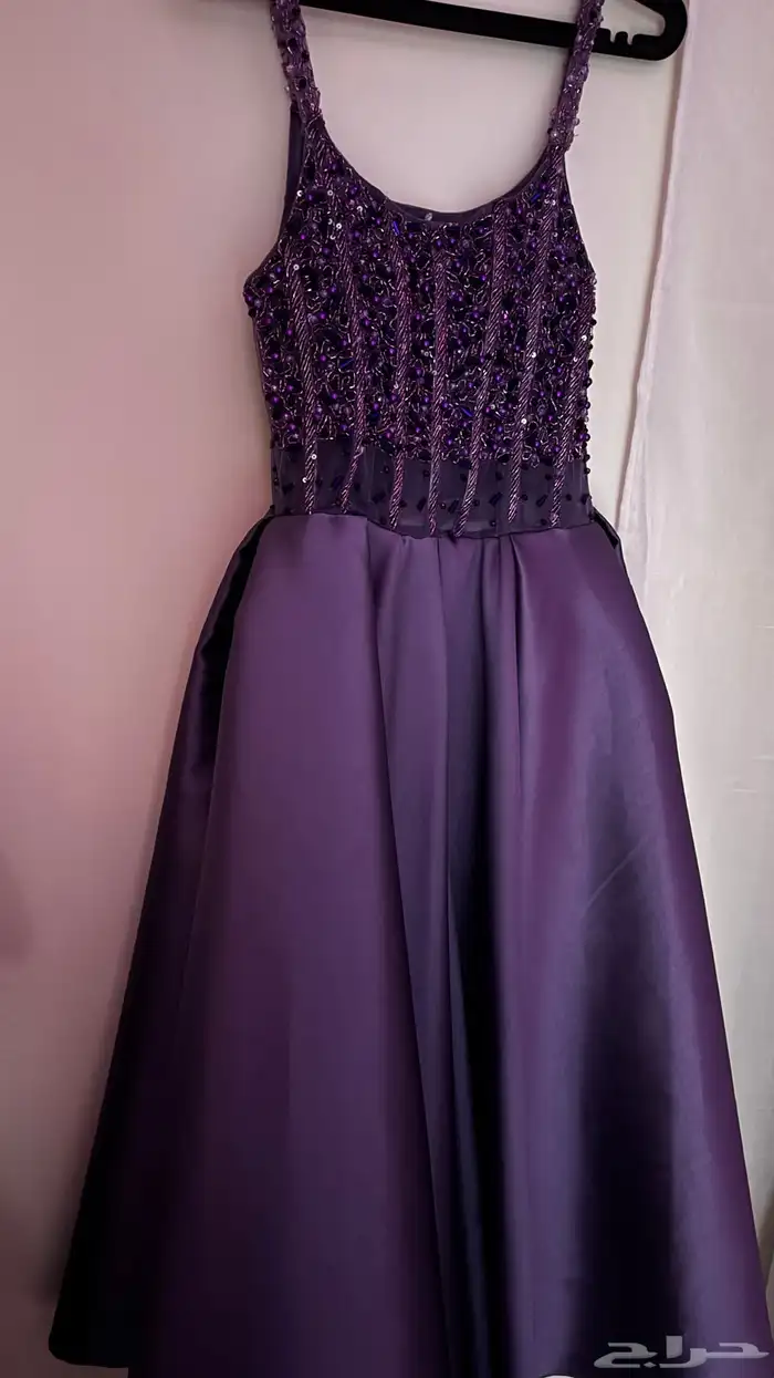 فستان جديد للبيع اخذته لزواج اختي لبسته مره وحده المقاس s-m 1