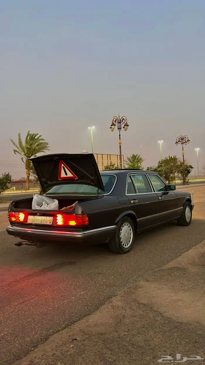 مرسيدس 560 4