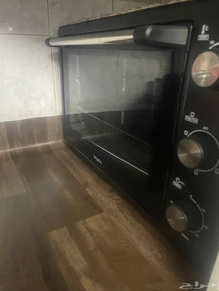 فرن كهربائي إستعمال يومين فقط وبحاله ممتازه جدا 0