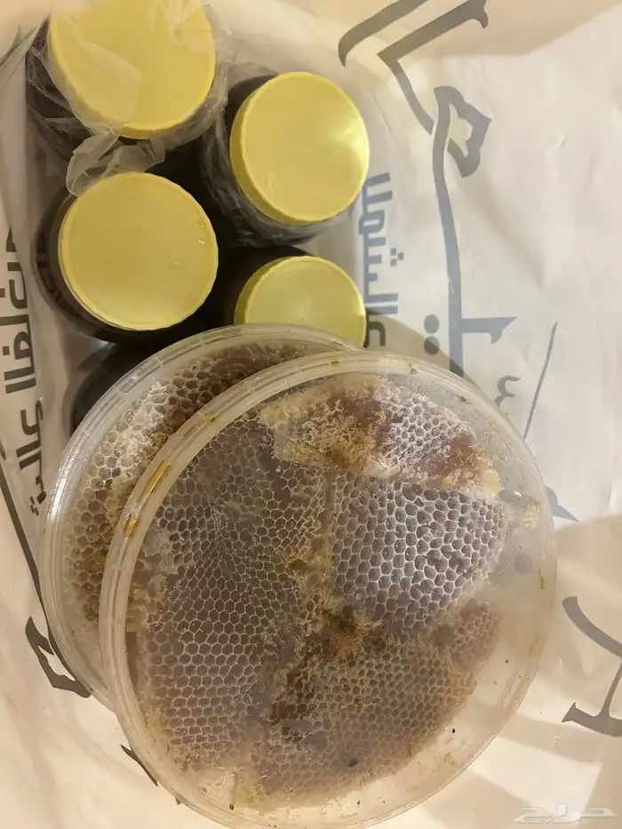 عسل سمره طبيعي طازج بشمع 100   انتاج هذا الاسبوع 2