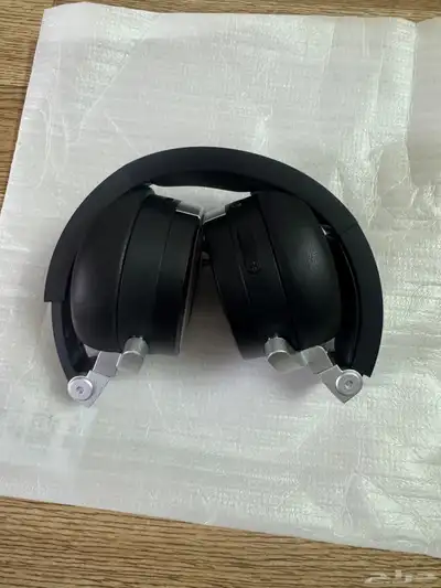 للبيع سماعة رأس الأصليه جيب لكزس لم تستخدم أبدآ 0