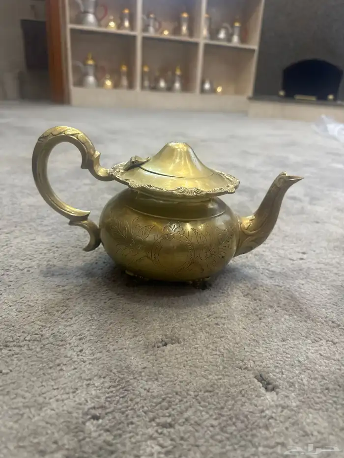 براد شاهي نحاس اثري عمره فوق 50 سنه 0