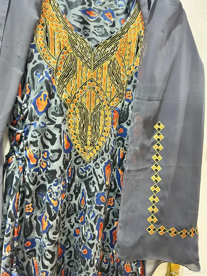 مخاور مع طرحته 1