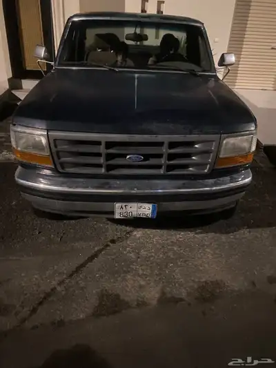 فورد F250 المشى 95 الف تانكين بانزين نظيف المديل 1995 القير 4