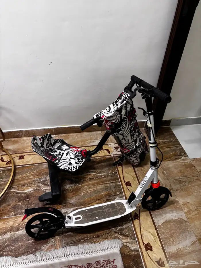 سكوتر كهربائي وسكوتر هوائي نظيفة 1