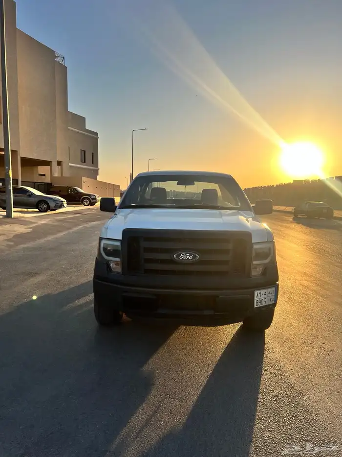 فورد 2011 F150 او بدل فورد ماركيز او فكتوريا 1