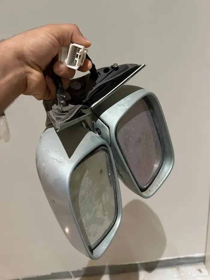 مرايات لكزس 400 lS 0