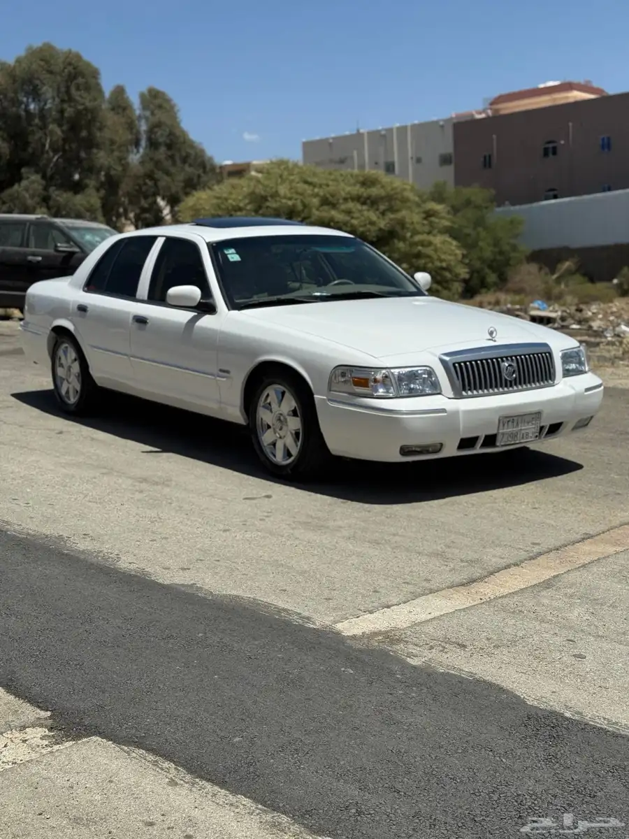 Grand Marquis 2008 Limited Edition 1