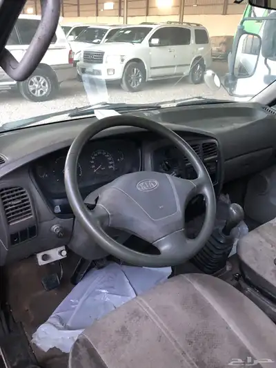 باص كيا بريجيو ممشى قليل 2005 11