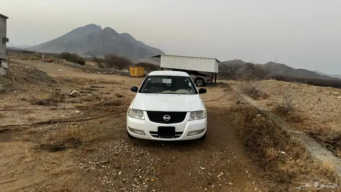 صني 2012 للبيع او البدل كامري من12الى15 20