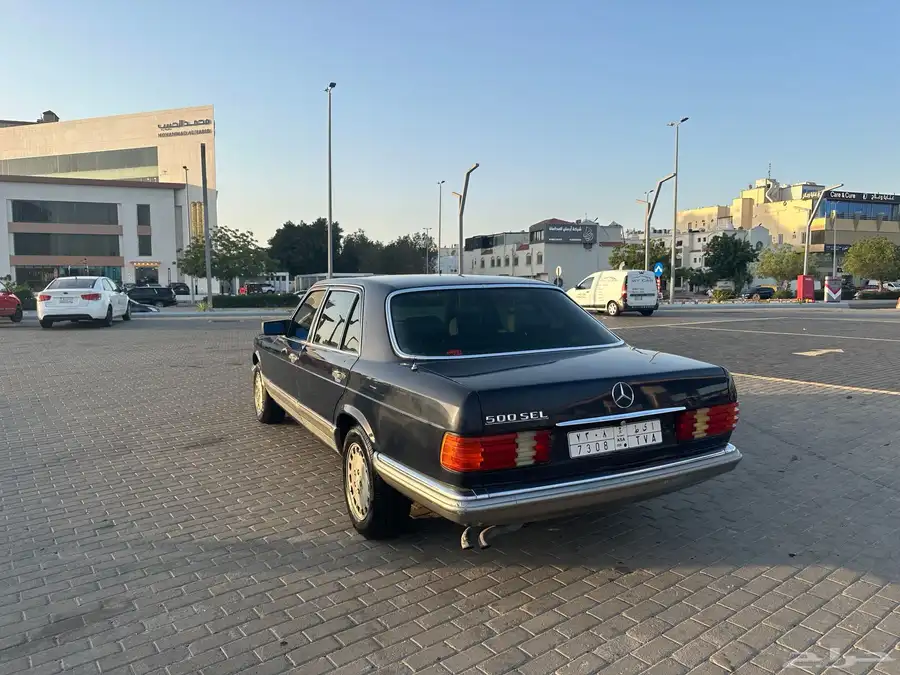 مرسيدس w126 كلاسيك 3