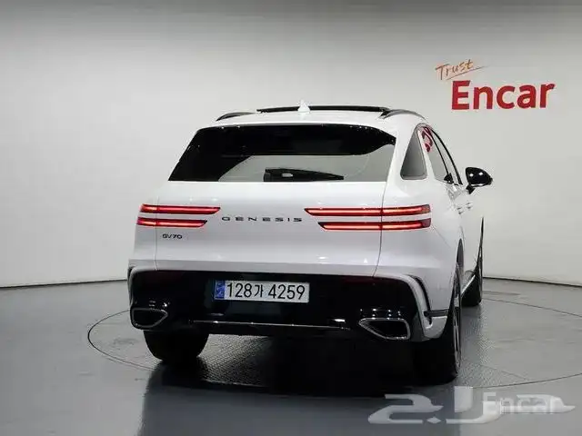 جنسس GV70 رويال سبورت 2025 استيراد من كوريا 3